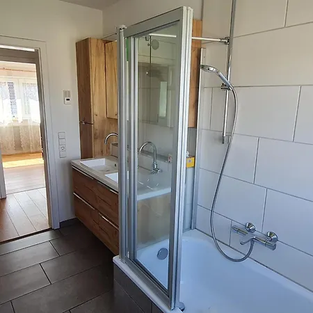 3-zi-whg, Naehe Messe Stuttgart, Zentral Und Gruen Appartement Wolfschlugen